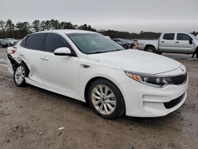 Photo 4 from auction – 2016 KIA OPTIMA EX with VIN 5XXGU4L38GG053103