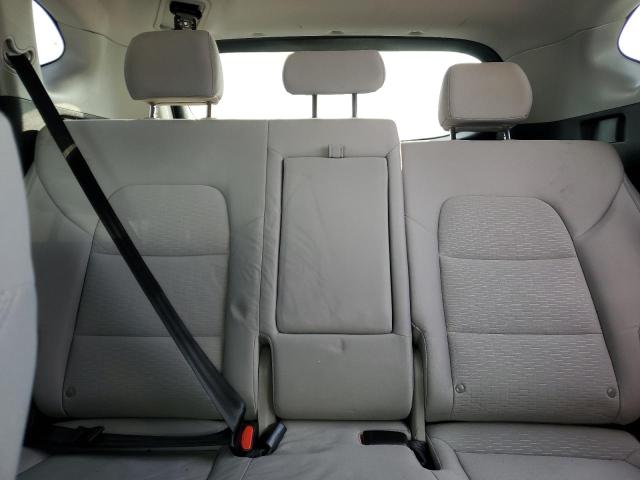 Photo 10 from auction – 2019 HYUNDAI TUCSON SE with VIN KM8J2CA48KU004905