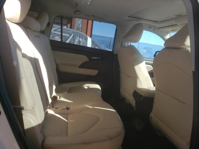Photo 11 from auction – 2021 TOYOTA HIGHLANDER with VIN 5TDHBRCH2MS021163