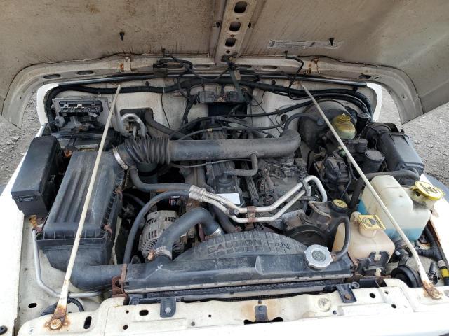 Photo 11 from auction – 2000 JEEP WRANGLER / with VIN 1J4FA49S4YP741445