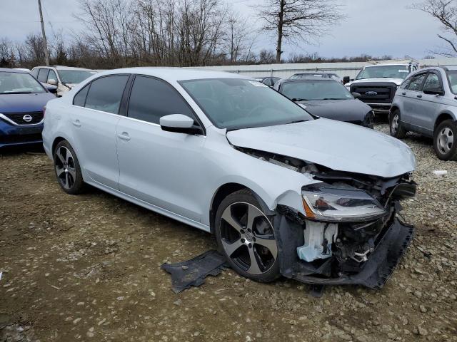 Photo 4 from auction – 2017 VOLKSWAGEN JETTA S with VIN 3VW2B7AJ5HM294844