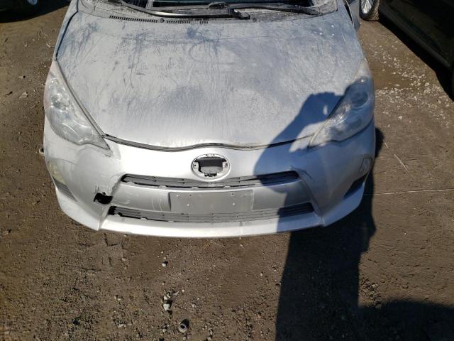 Photo 11 from auction – 2014 TOYOTA PRIUS C with VIN JTDKDTB33E1563888