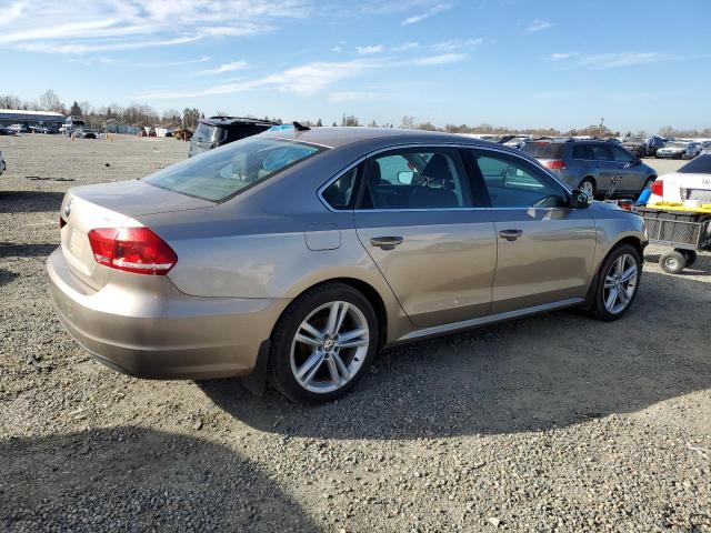 Photo 3 from auction – 2015 VOLKSWAGEN PASSAT SE with VIN 1VWBV7A32FC053573