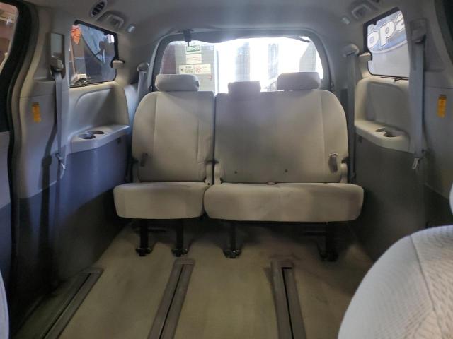 Photo 10 from auction – 2013 TOYOTA SIENNA LE with VIN 5TDJK3DC1DS070453