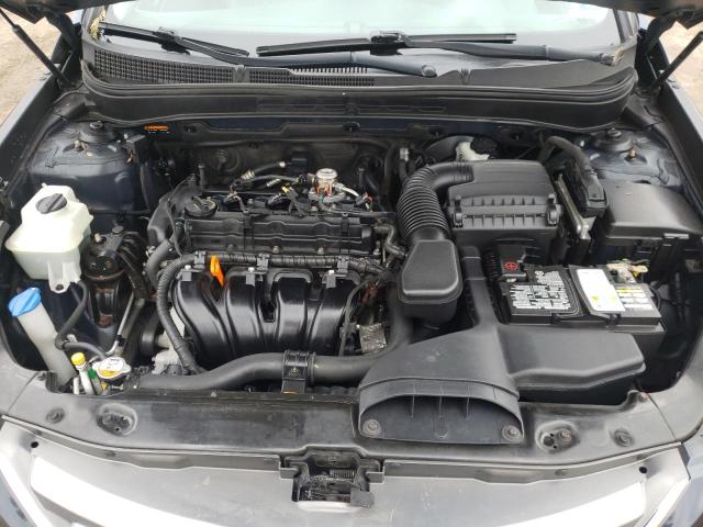 Photo 11 from auction – 2014 HYUNDAI SONATA SE with VIN 5NPEC4AC1EH818151