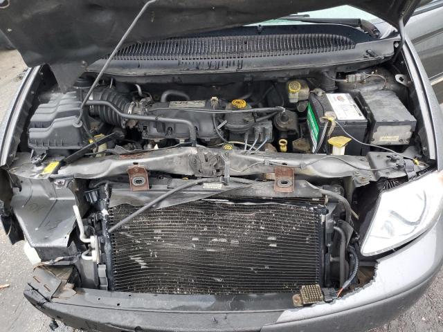 Photo 12 from auction – 2004 CHRYSLER TOWN & COU with VIN 2C4GP54L94R520673