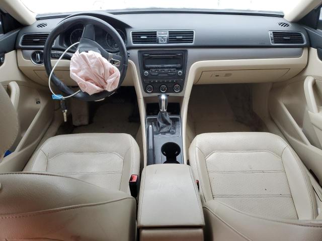 Photo 8 from auction – 2014 VOLKSWAGEN PASSAT S with VIN 1VWAT7A31EC032603
