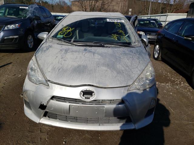 Photo 5 from auction – 2014 TOYOTA PRIUS C with VIN JTDKDTB33E1563888