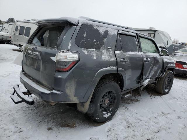 Photo 3 from auction – 2017 TOYOTA 4RUNNER SR with VIN JTEBU5JR2H5440139