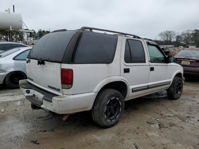 Photo 3 from auction – 2001 CHEVROLET BLAZER with VIN 1GNDT13W61K218407