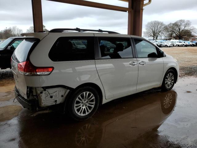 Photo 3 from auction – 2012 TOYOTA SIENNA XLE with VIN 5TDYK3DCXCS243500