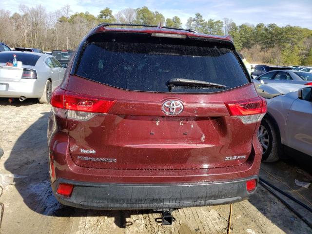 Photo 6 from auction – 2018 TOYOTA HIGHLANDER with VIN 5TDJZRFH7JS826855