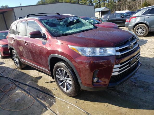 Photo 4 from auction – 2018 TOYOTA HIGHLANDER with VIN 5TDJZRFH7JS826855