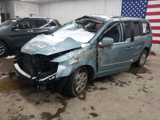 CHRYSLER TOWN & COU 2010 with VIN 2A4RR5D15AR337200 - Photo from auction