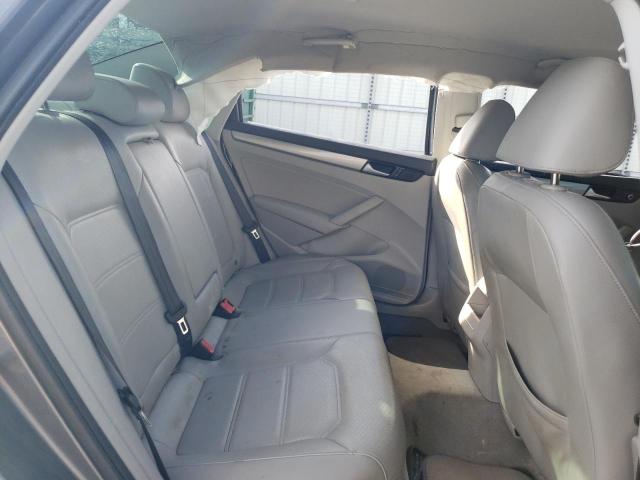 Photo 10 from auction – 2015 VOLKSWAGEN PASSAT with VIN 1VWAS7A31FC117381