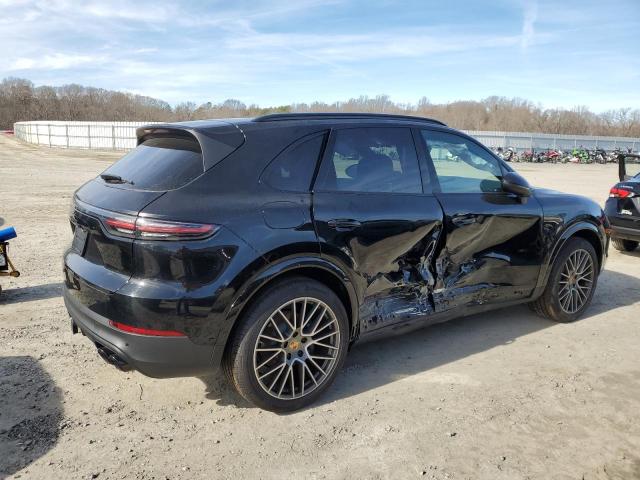 Photo 3 from auction – 2022 PORSCHE CAYENNE with VIN WP1AA2AY4NDA07033
