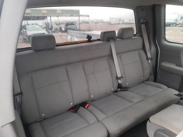 Photo 10 from auction – 2004 FORD F150 with VIN 1FTRX02W94KD81202