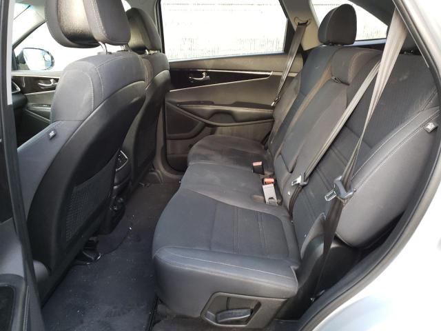 Photo 11 from auction – 2016 KIA SORENTO LX with VIN 5XYPGDA50GG088239