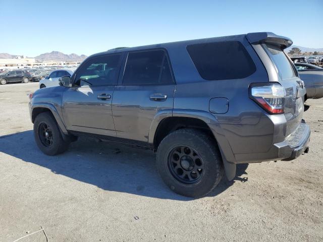 Photo 2 from auction – 2014 TOYOTA 4RUNNER SR with VIN JTEBU5JR0E5187883