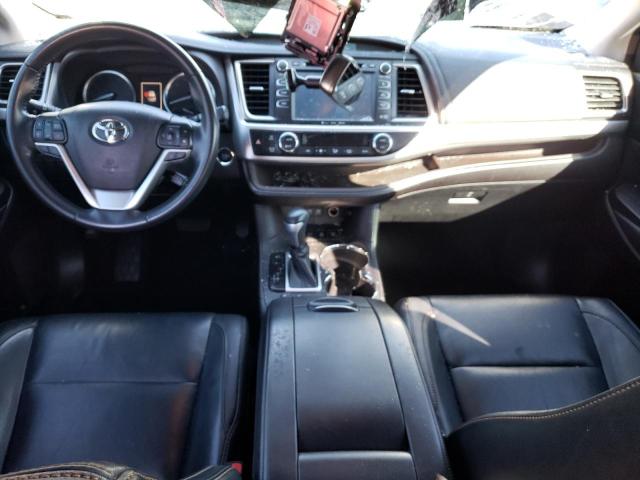 Photo 8 from auction – 2018 TOYOTA HIGHLANDER with VIN 5TDJZRFH7JS826855