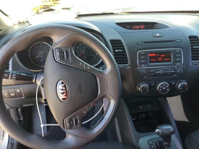 Photo 8 from auction – 2016 KIA FORTE LX with VIN KNAFK4A64G5569877