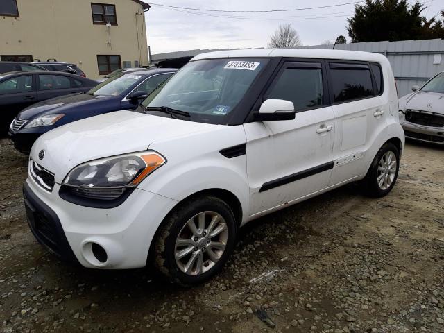 KIA SOUL 2012 with VIN KNDJT2A61C7463996 - Photo from auction