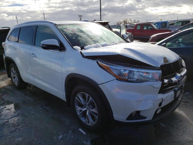 Photo 4 from auction – 2015 TOYOTA HIGHLANDER with VIN 5TDJKRFH7FS157675