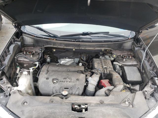 Photo 12 from auction – 2017 MITSUBISHI OUTLANDER with VIN JA4AR3AU5HZ032375