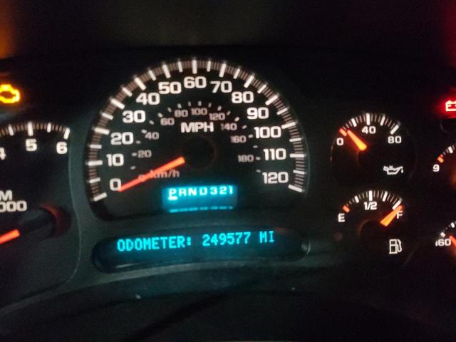 Photo 9 from auction – 2004 GMC YUKON with VIN 1GKEK13Z74R100036