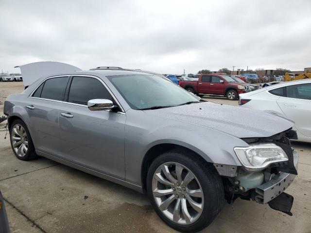 Photo 4 from auction – 2018 CHRYSLER 300 LIMITE with VIN 2C3CCAEG3JH193939