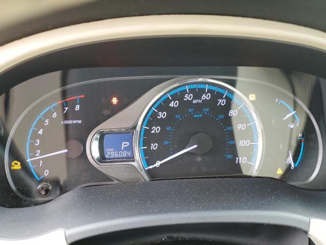Photo 9 from auction – 2011 TOYOTA SIENNA XLE with VIN 5TDYK3DCXBS105972