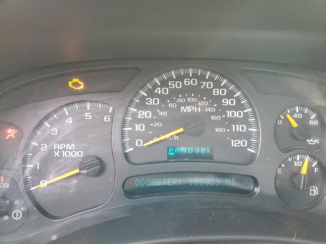 Photo 9 from auction – 2005 CHEVROLET SILVERADO with VIN 1GBHC23U25F912304