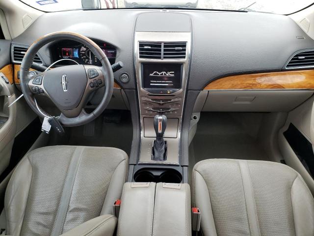 Photo 8 from auction – 2011 LINCOLN MKX with VIN 2LMDJ6JK6BBJ29993