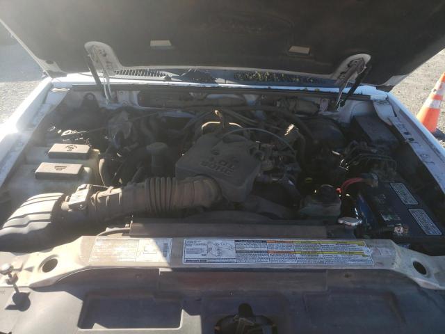Photo 11 from auction – 2002 FORD EXPLORER S with VIN 1FMZU77E12UB76424