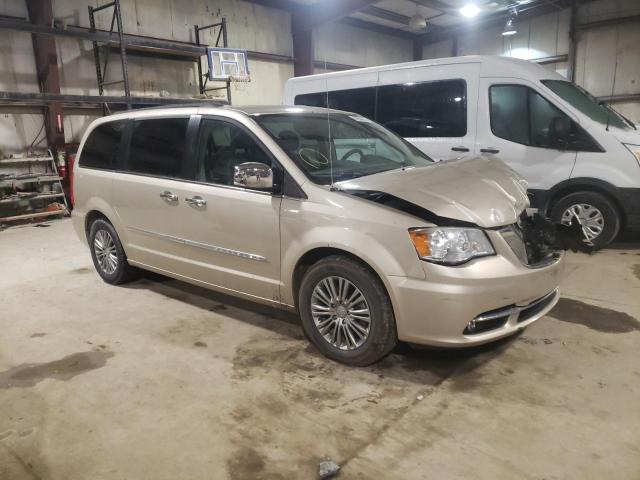 Photo 4 from auction – 2014 CHRYSLER TOWN & COU with VIN 2C4RC1CG4ER425487