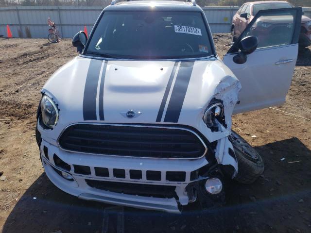 Photo 11 from auction – 2017 MINI COOPER COU with VIN WMZYV5C39H3C02484