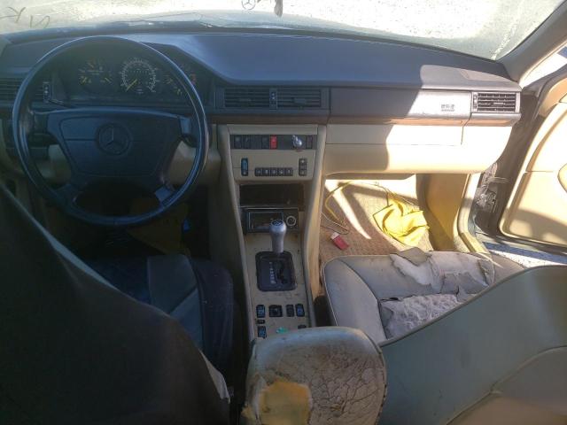 Photo 8 from auction – 1992 MERCEDES-BENZ 400 E with VIN WDBEA34E5NB682877