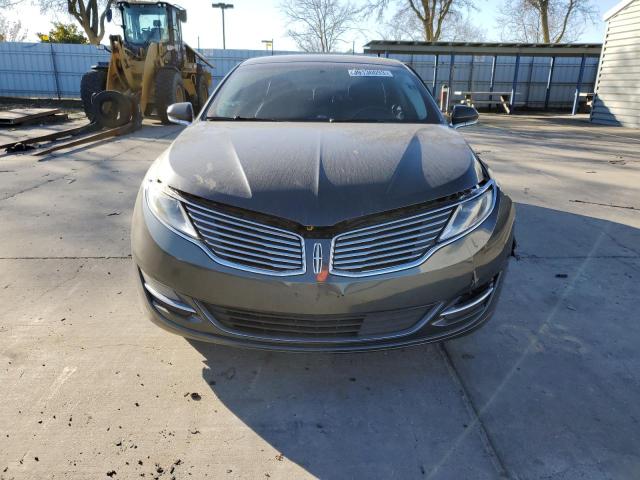 Photo 5 from auction – 2016 LINCOLN MKZ with VIN 3LN6L2G95GR613108