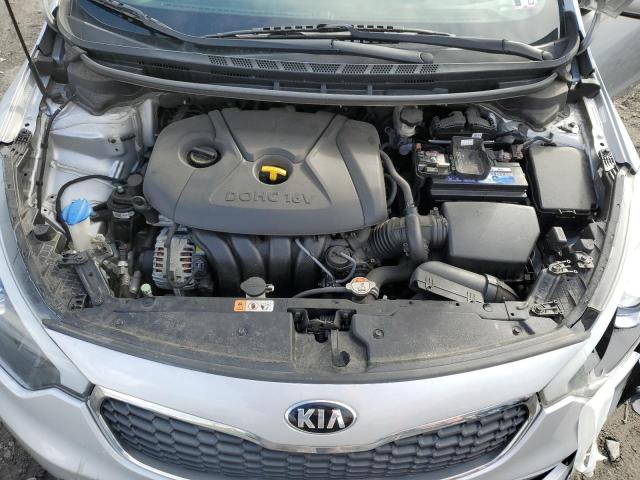 Photo 11 from auction – 2016 KIA FORTE LX with VIN KNAFK4A61G5537694