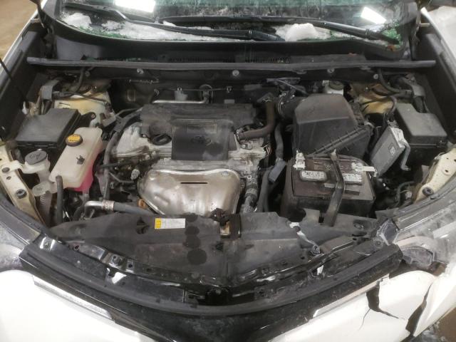 Photo 12 from auction – 2016 TOYOTA RAV4 LE with VIN 2T3BFREVXGW485138