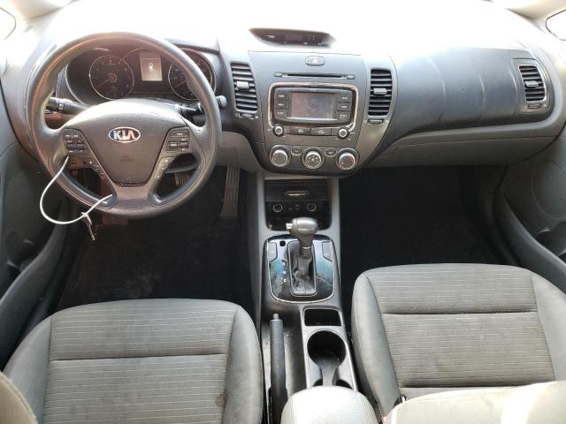 Photo 8 from auction – 2017 KIA FORTE LX with VIN 3KPFL4A72HE062894