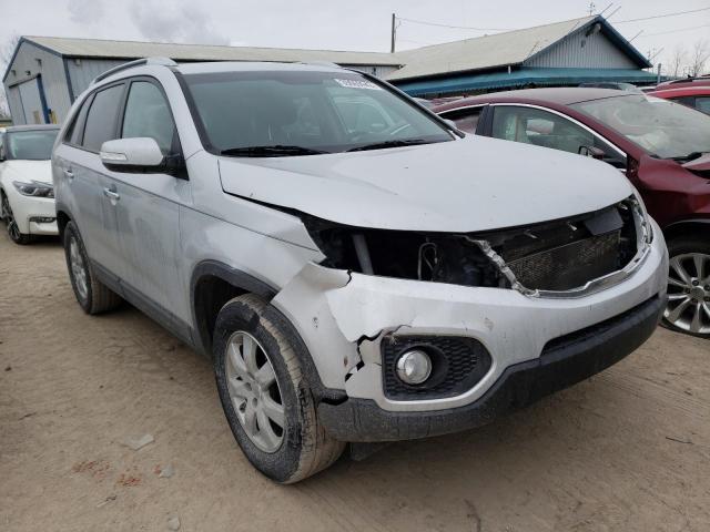 Photo 4 from auction – 2013 KIA SORENTO LX with VIN 5XYKT4A23DG363089