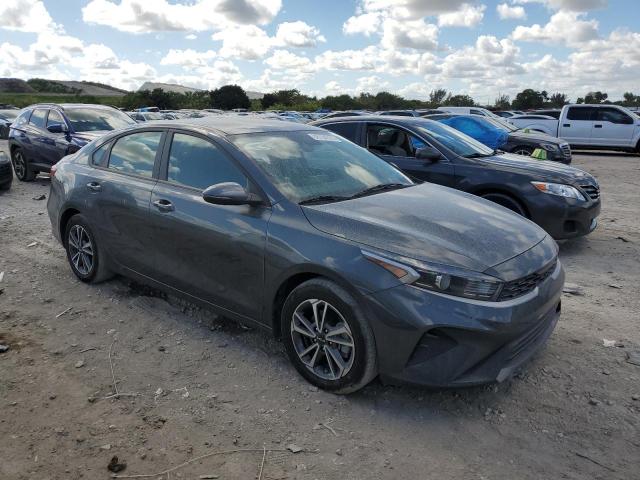 Photo 4 from auction – 2022 KIA FORTE FE with VIN 3KPF24AD7NE418230
