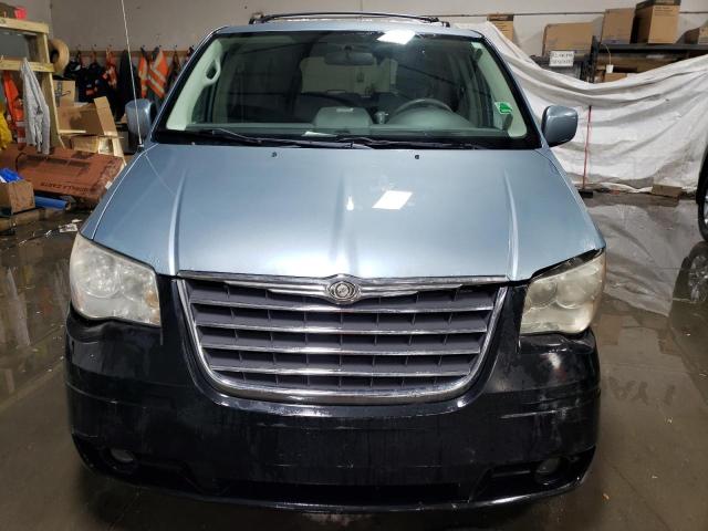 Photo 5 from auction – 2009 CHRYSLER TOWN & COU with VIN 2A8HR54189R657679