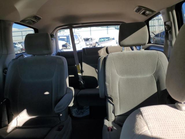 Photo 10 from auction – 2004 TOYOTA SIENNA LE with VIN 5TDBA23C04S003975