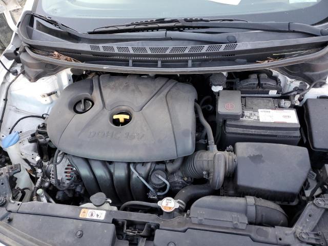 Photo 11 from auction – 2016 KIA FORTE LX with VIN KNAFK4A6XG5616572