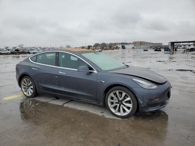 Photo 4 from auction – 2018 TESLA MODEL 3 with VIN 5YJ3E1EB5JF132625