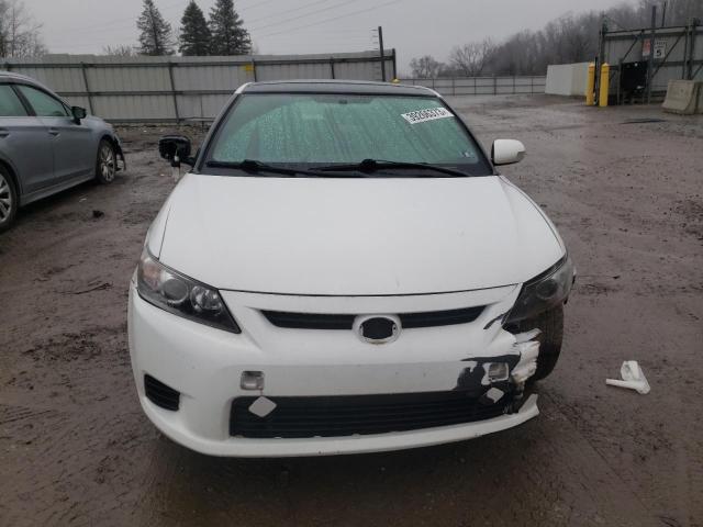 Photo 5 from auction – 2011 TOYOTA SCION TC with VIN JTKJF5C76B3013371