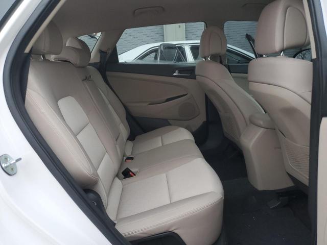 Photo 11 from auction – 2016 HYUNDAI TUCSON LIM with VIN KM8J3CA21GU237334