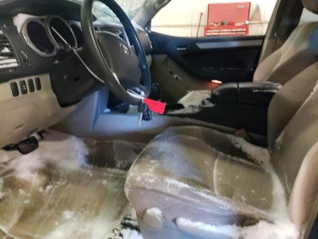 Photo 7 from auction – 2004 TOYOTA 4RUNNER SR with VIN JTEBU14RX48013885